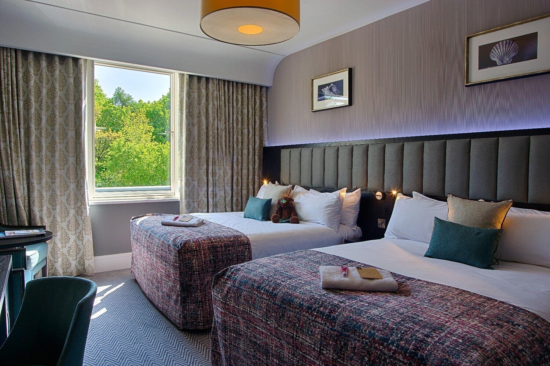 Fota Island Hotel And Spa Εξωτερικό φωτογραφία A room at the hotel