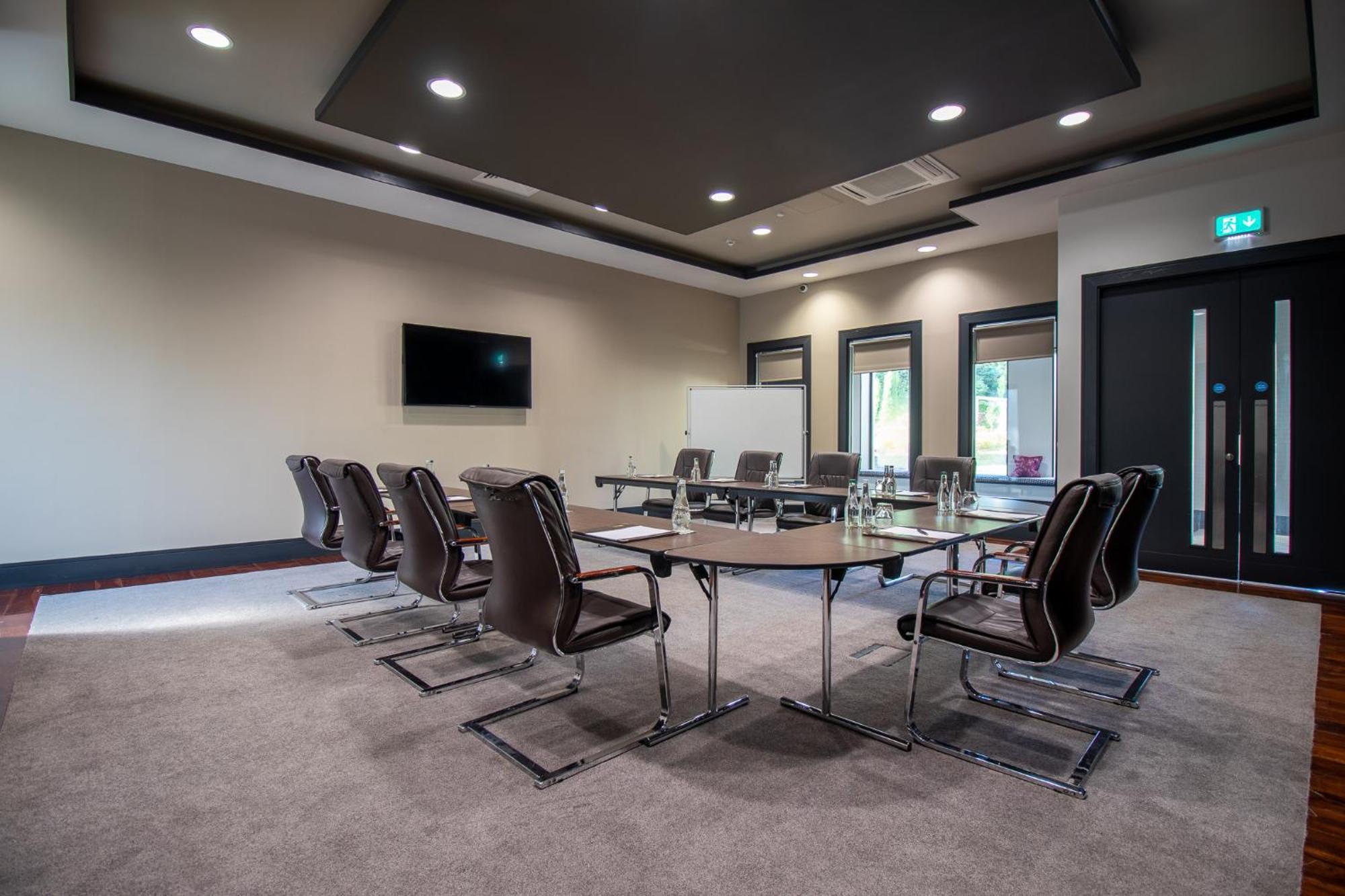 Fota Island Hotel And Spa Εξωτερικό φωτογραφία Meeting room