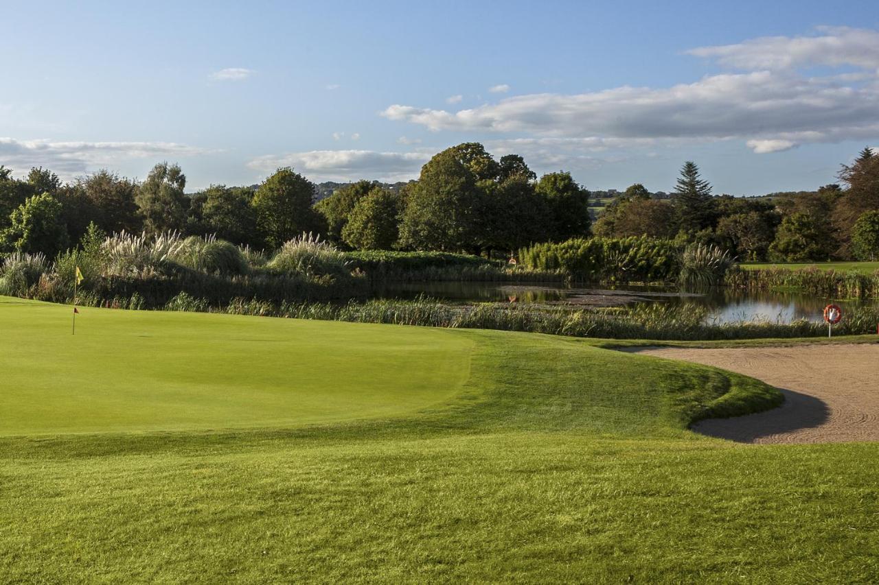 Fota Island Hotel And Spa Εξωτερικό φωτογραφία The 18th green